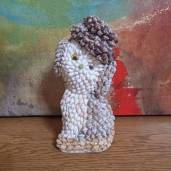 Vintage Seashell Puppy Dog Figurine Shell Folk Art Kitschy Art Beach House - Picture 1 of 9